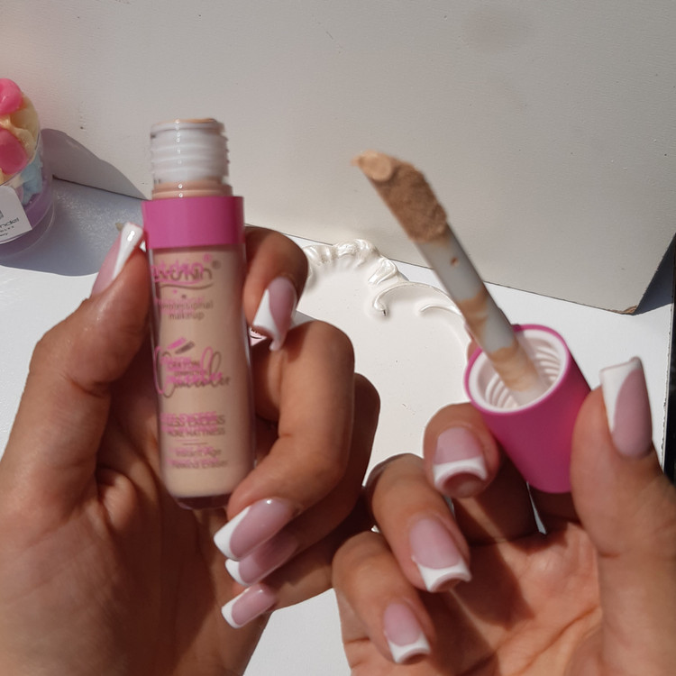 کانسیلر آرتسکین صورتی | Artskin Pink Concealer